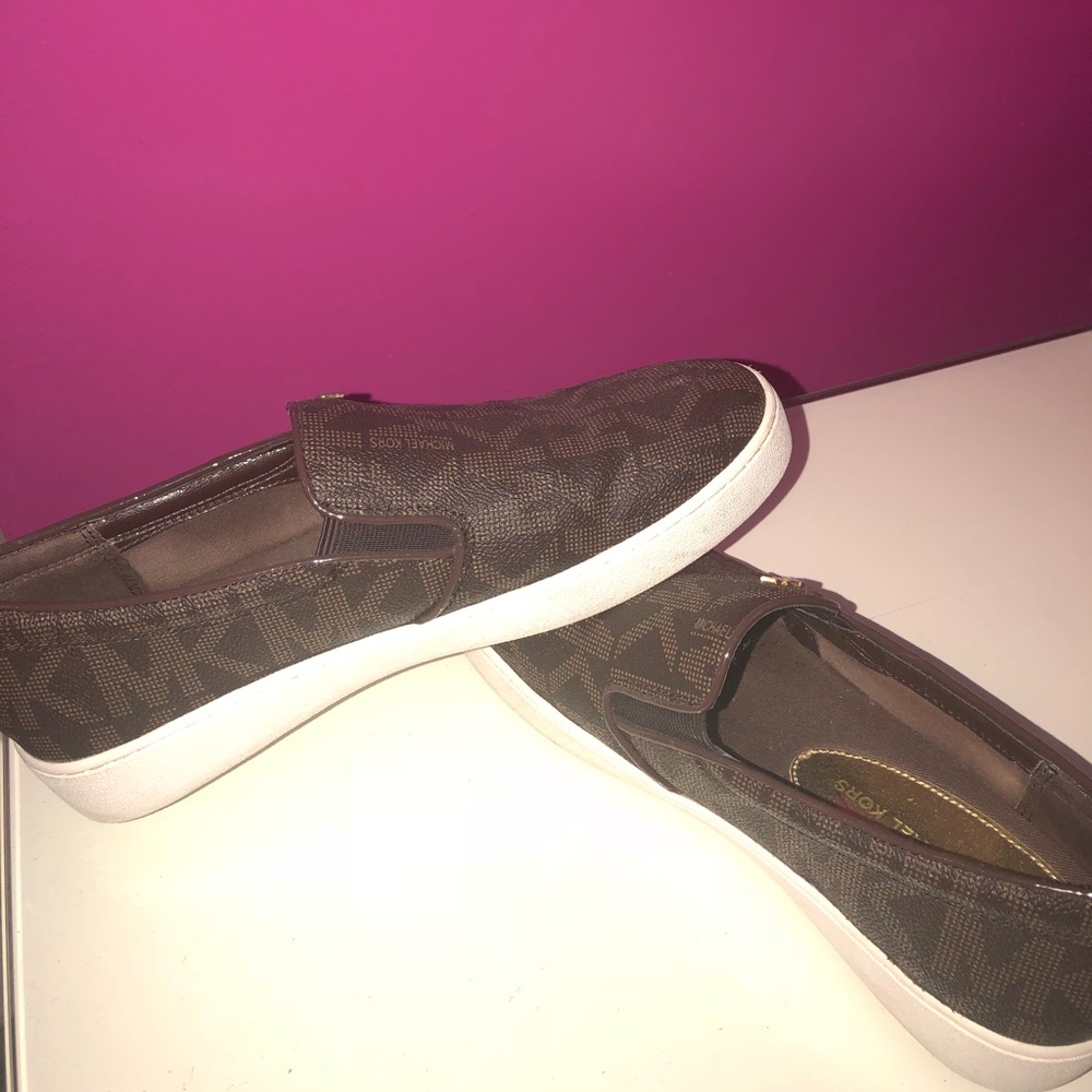 Michael Kors “slip on”  Monogram Sneakers